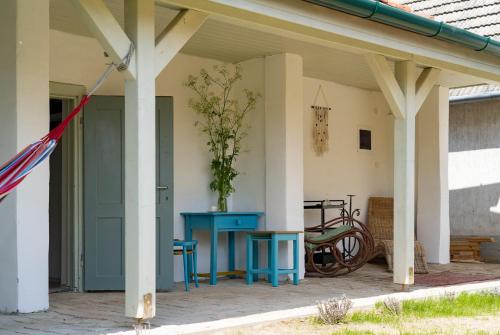 Zamatos Turbolya Kisház és Wellness — hotel in Pannonhalma