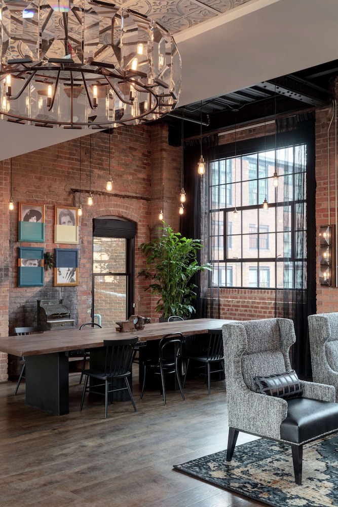 The Foundry Hotel Asheville Curio Collection by Hilton - photo 24