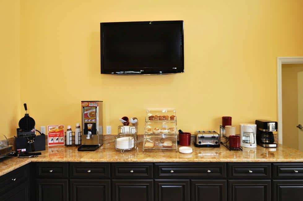 La Quinta Inn & Suites by Wyndham Moreno Valley - photo 38