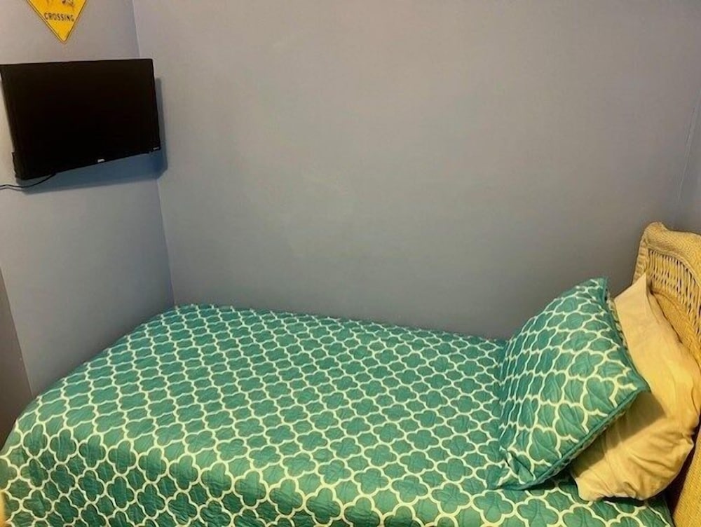 Royal Garden Resort 914 2 Bedroom Condo by RedAwning - photo 5