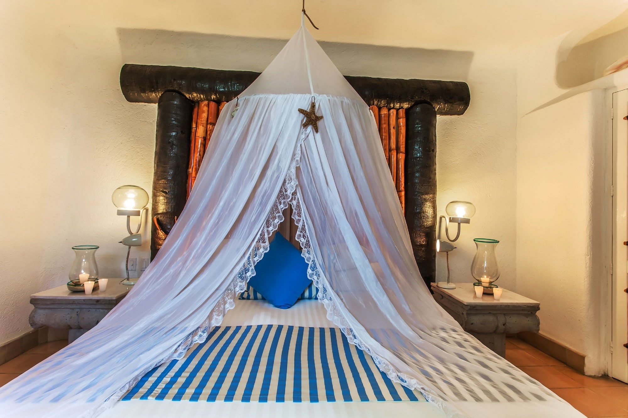 Club Cascadas De Baja