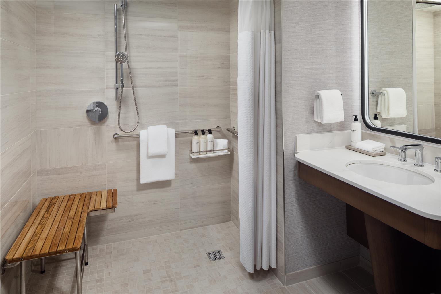 Grand Hyatt DFW Connected to the airport - photo 9