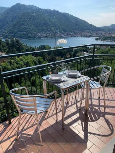 La finestra sul lago di Como — 4-Star Luxury Hotel in Como, Italy