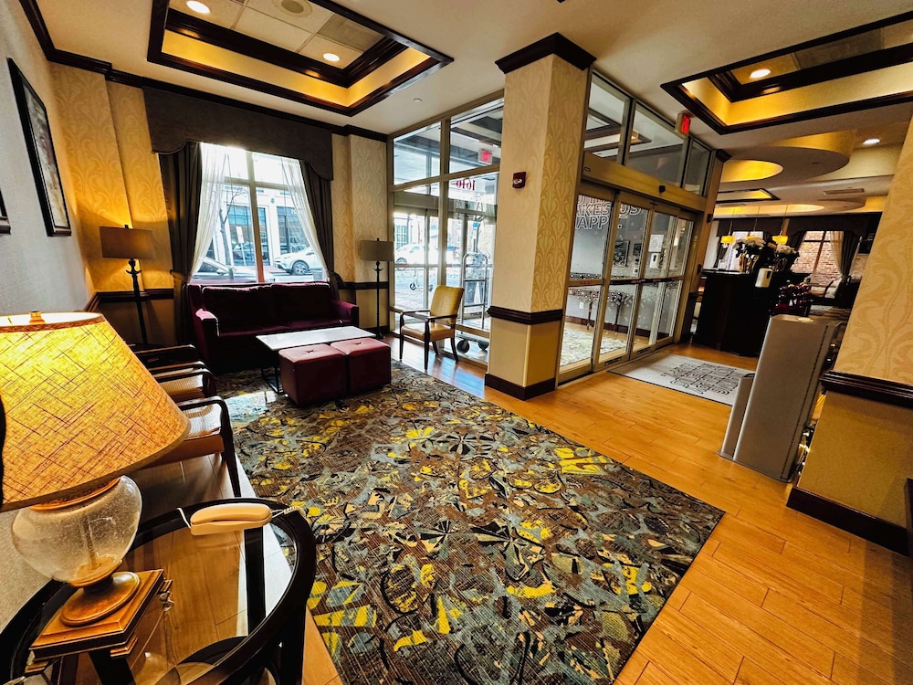 Hampton Inn Alexandria Old Town King St. Metro - photo 3