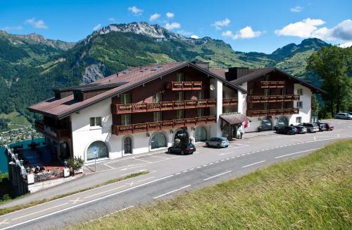 Seminar & Erlebnishotel RömerTurm — 4-Star Luxury Hotel in Mollis, Switzerland