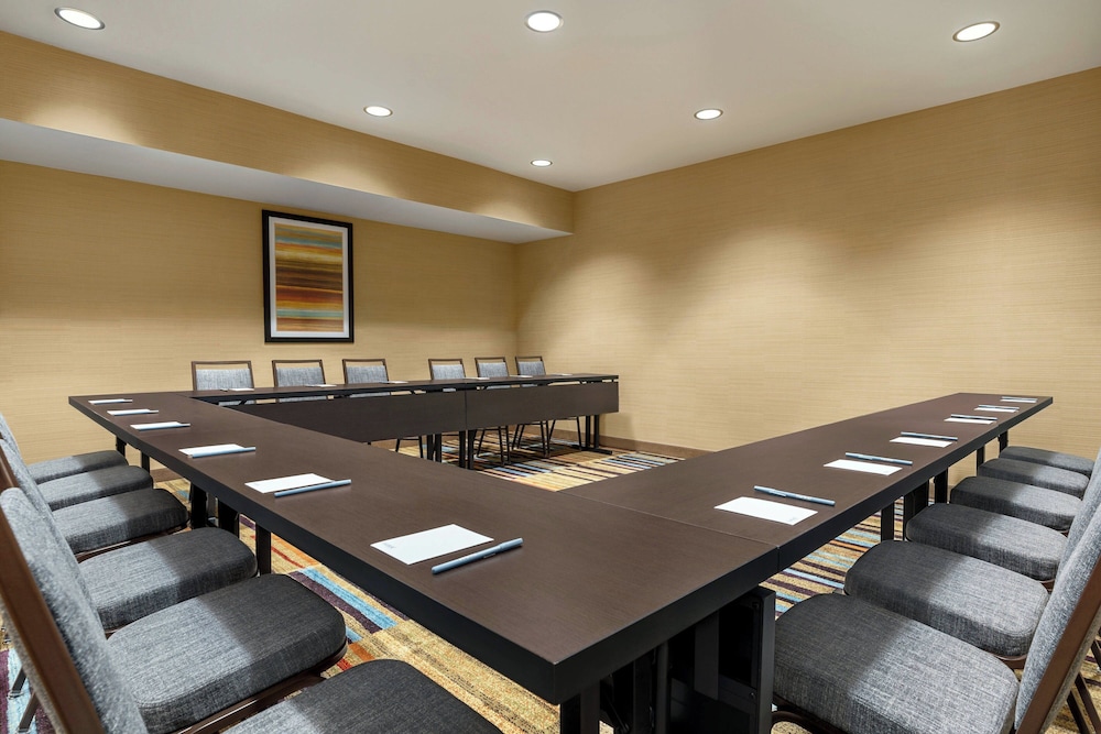 Fairfield Inn by Marriott Philadelphia Airport - photo 34