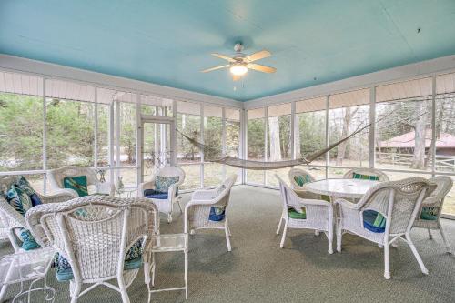 Central And Ornate Sewanee Home With Screened In Porch 20760355 — Sewanee