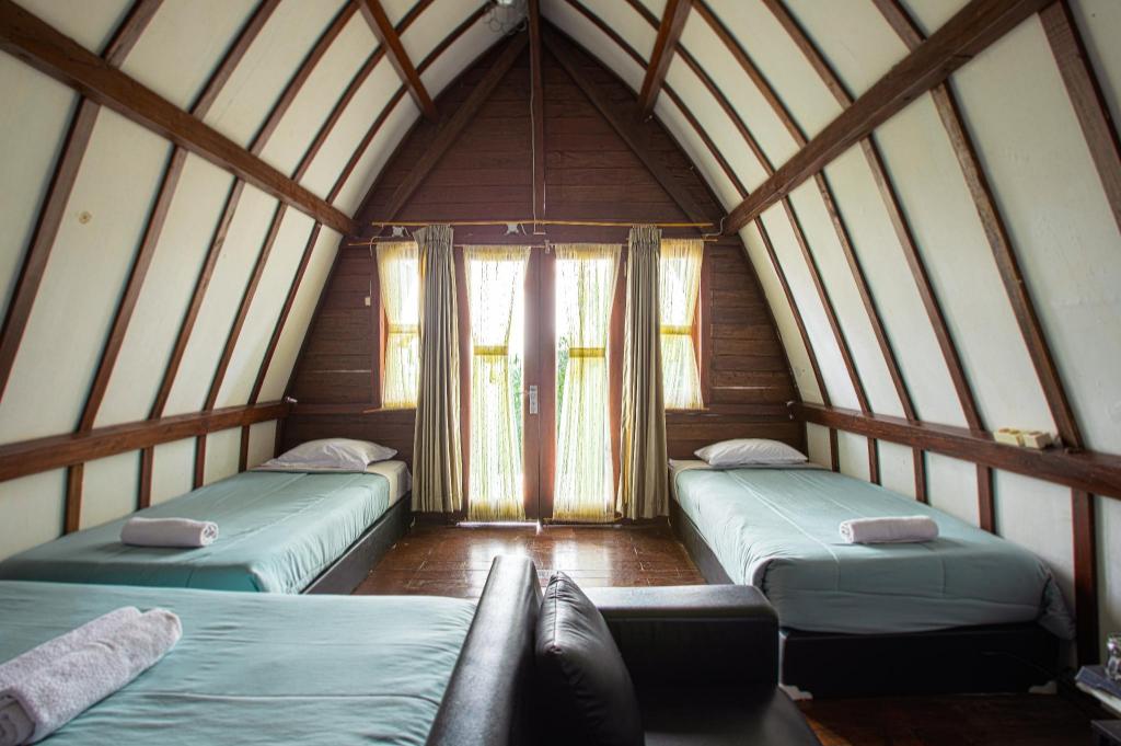 Cabinlyfe by MHM - last minute hotel in Bandung