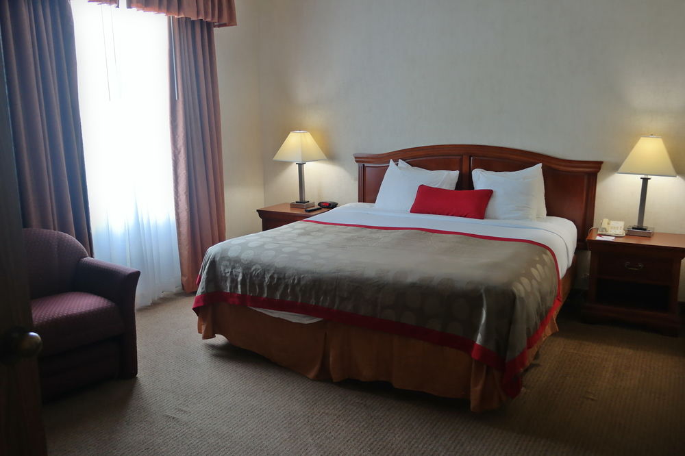Ramada Waukegan Gurnee - photo 22
