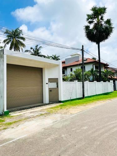 Kensola Residencies - last minute hotel in Negombo