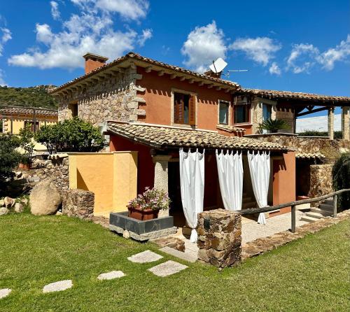 Villa Zippiri Is Molas Pula — 4-Star Luxury Hotel in Pula, Italy