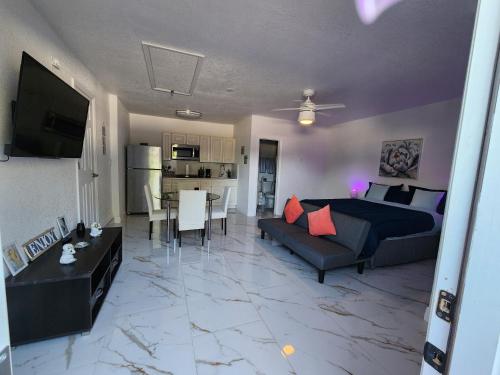 Happy Place — 4-Star Luxury Hotel in Orlando, United States