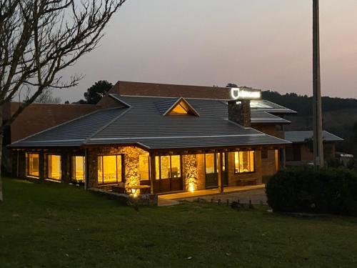 A Estalagem hospedaria — hotel in Flores Da Cunha
