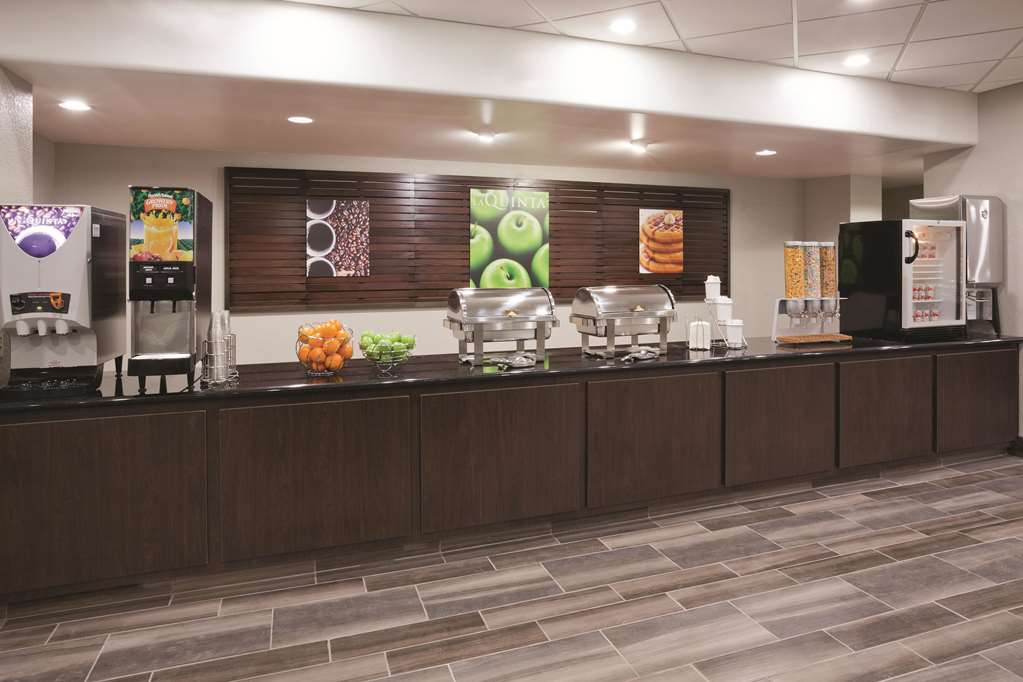 La Quinta Inn & Suites by Wyndham Minneapolis Bloomington W - photo 63