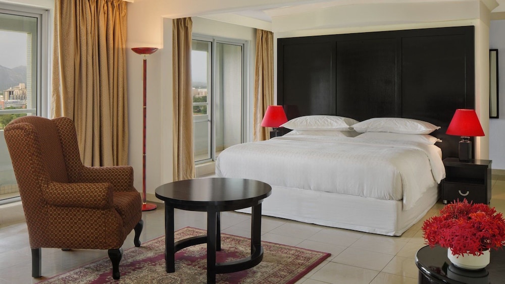 Hotel Valerie - carbon neutral hotel in Asaba