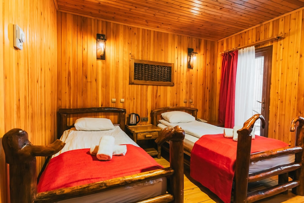 Inan Kardesler Hotel — Caykara — photo 5