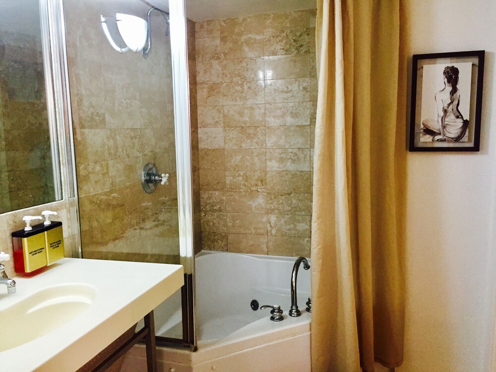 The Mercury All Suites Hotel - photo 11