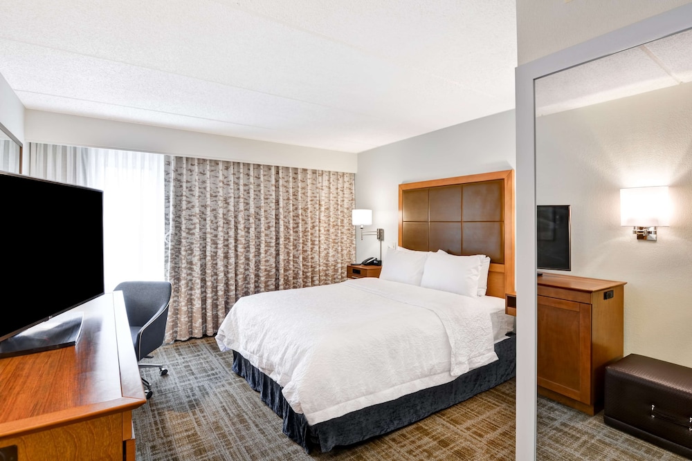 Hampton Inn Albany Wolf Road - photo 19