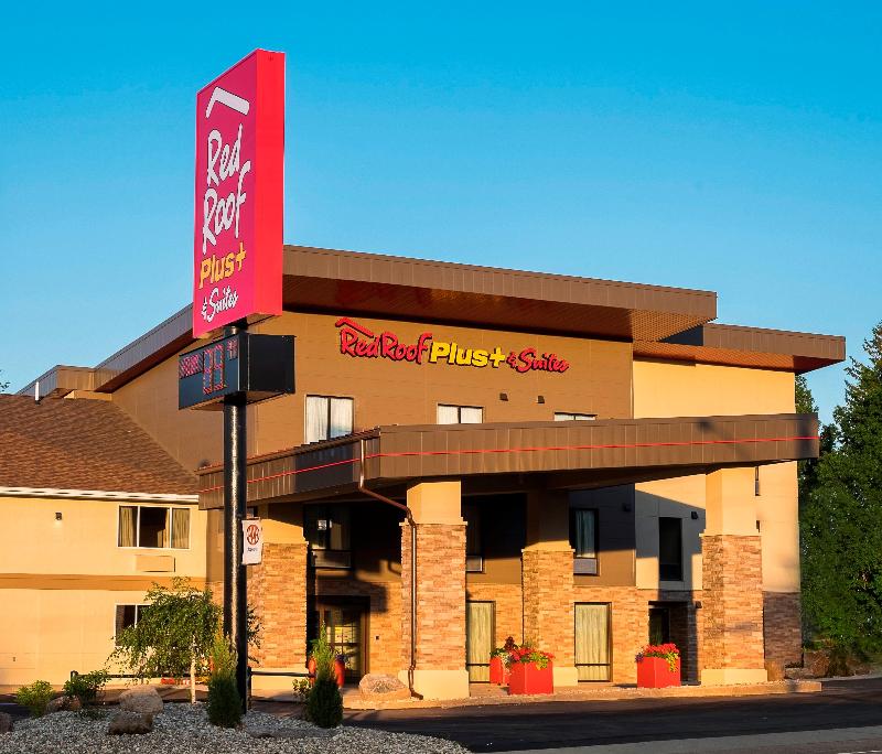 Red Roof Inn PLUS & Suites Malone — hotel in Malone