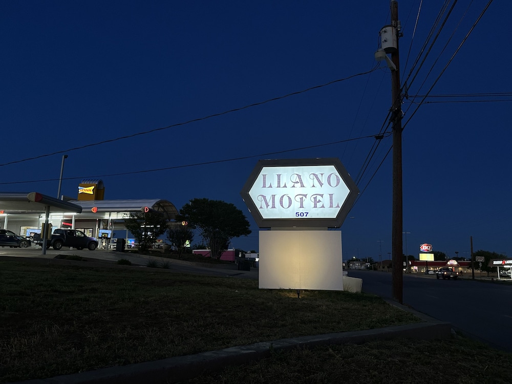 Llano Motel - photo 64