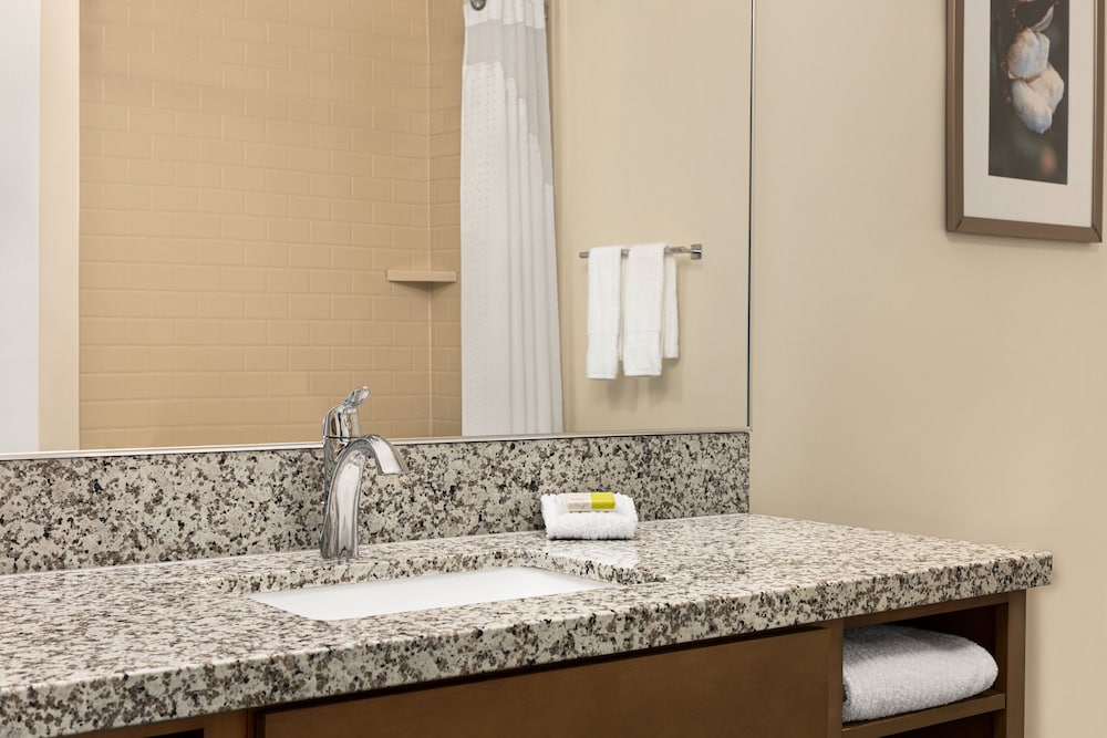 Candlewood Suites Safety Harbor Clearwater NE by IHG - photo 20