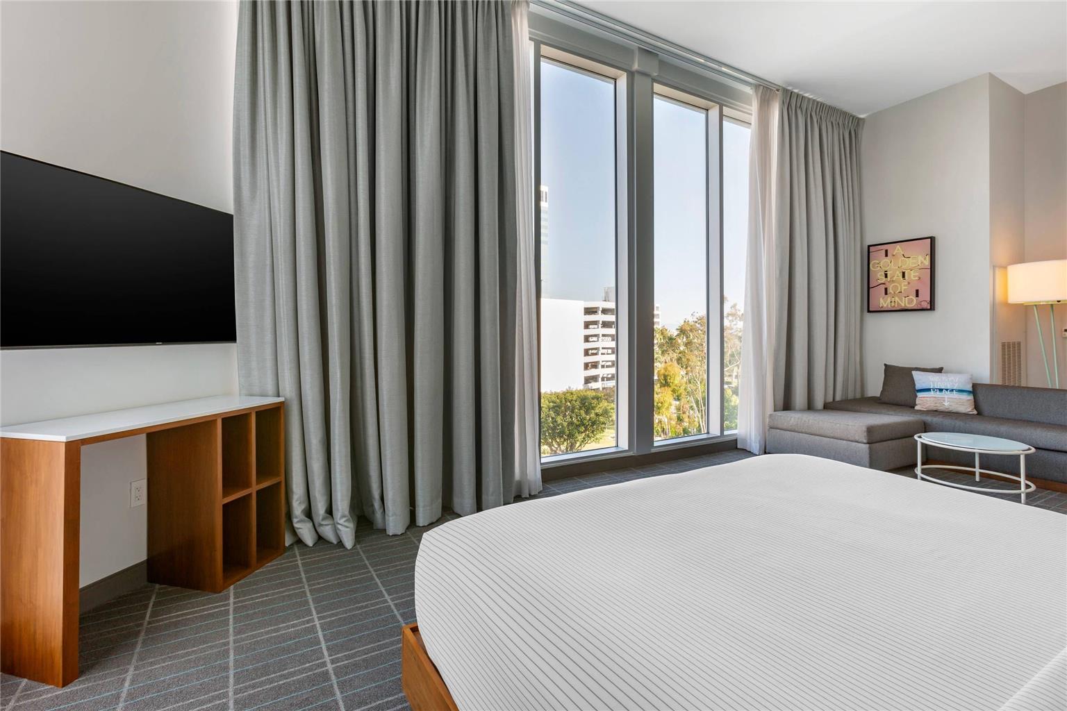 Cambria Hotel LAX - photo 34