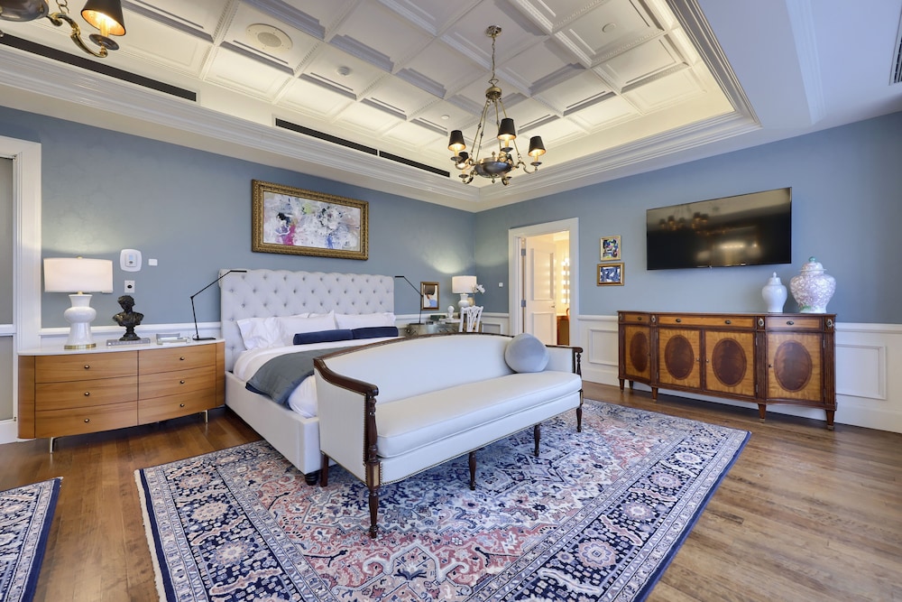 The Executive Suites and Venue - photo 32