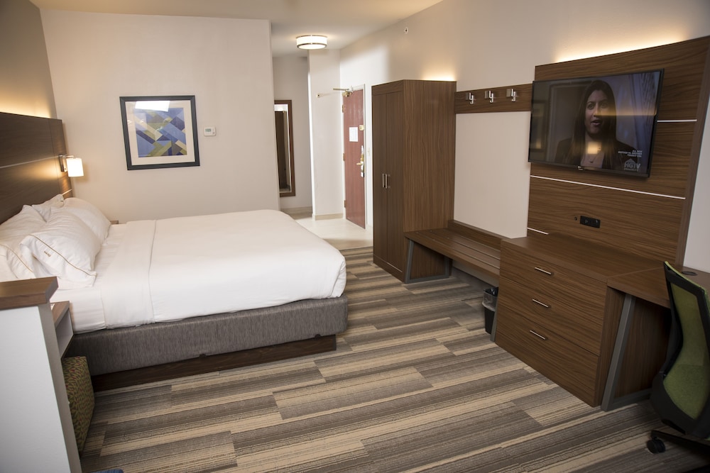 Holiday Inn Express Hotel & Suites Lexington Downtown by IHG - photo 5