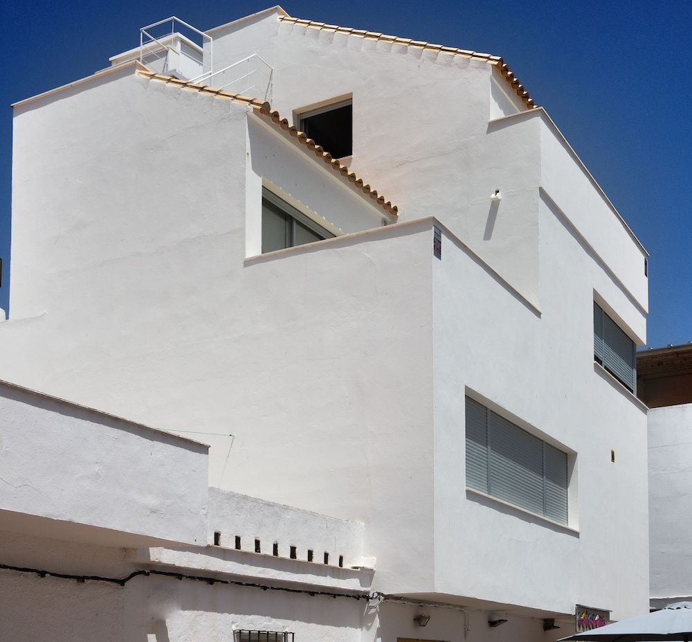 Apartamentos Levante — 4-Star Luxury Hotel in Zahara De Los Atunes, Spain