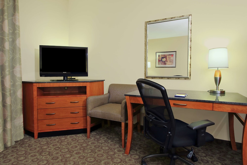 Hampton Inn & Suites Buffalo - photo 19