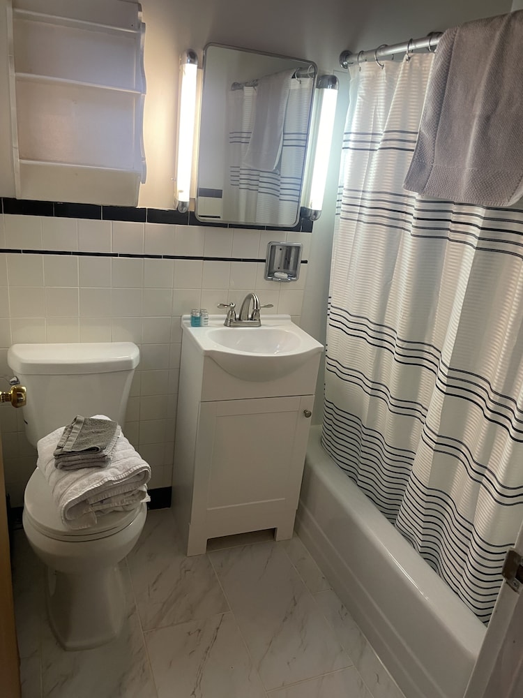 The Arsenal Inn - photo 19