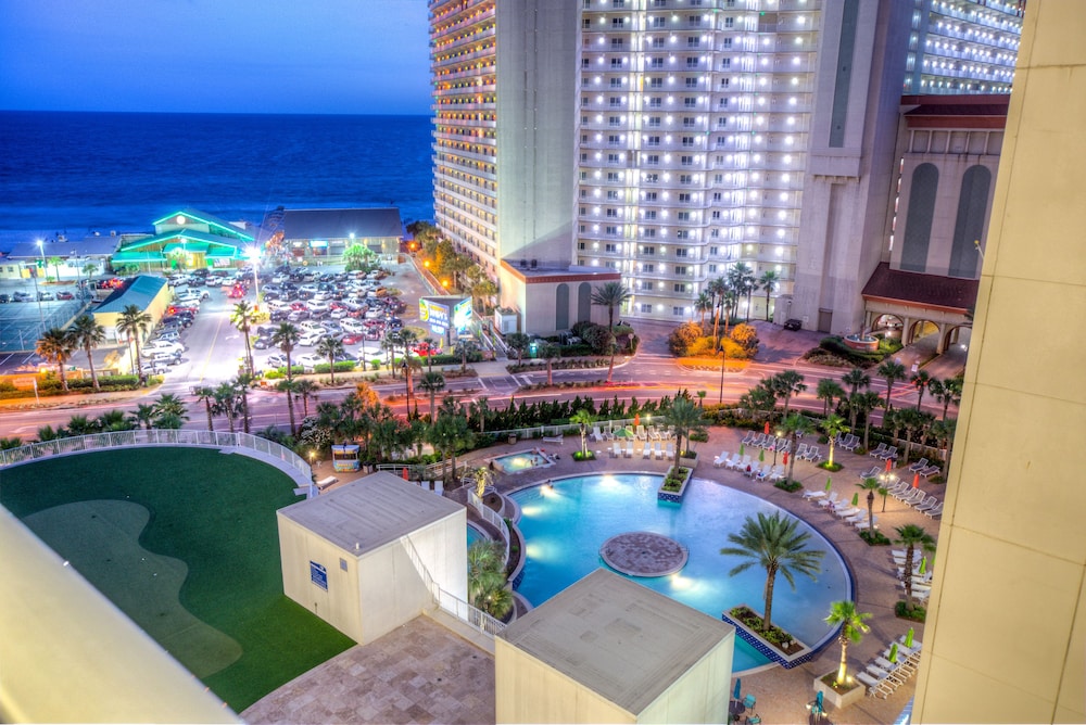 Laketown Wharf Resort by Aneliya's Rentals - photo 838