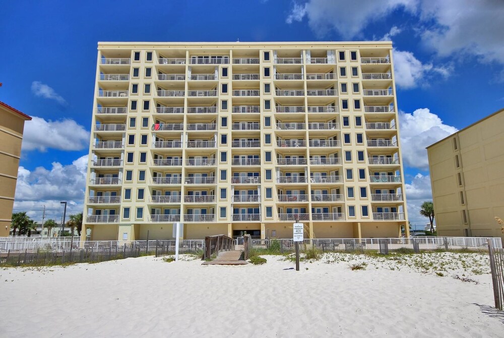 Boardwalk by Youngs Suncoast Gulf Shores — 4-Star Luxury Hotel in Gulf Shores, United States