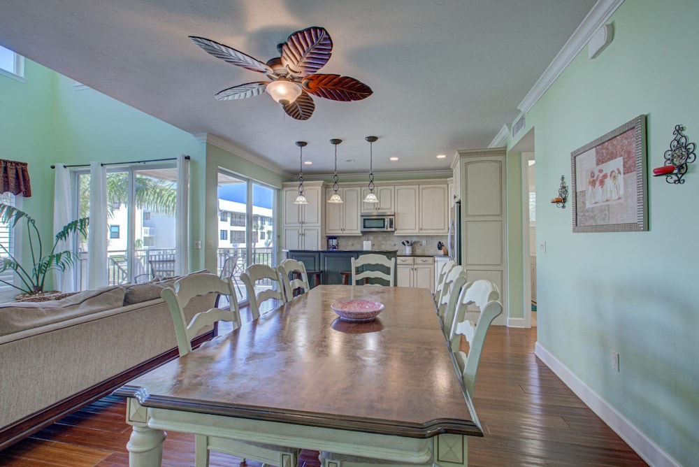 Anna Maria Island Beach Palace - photo 19
