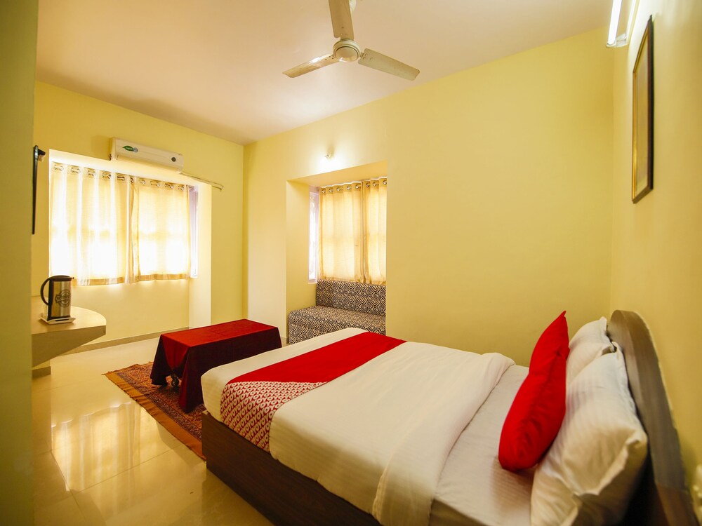 Hotel Blue Valley - last minute hotel in Abu