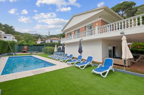 Ainara Luxury — 4-Star Luxury Hotel in Lloret De Mar, Spain