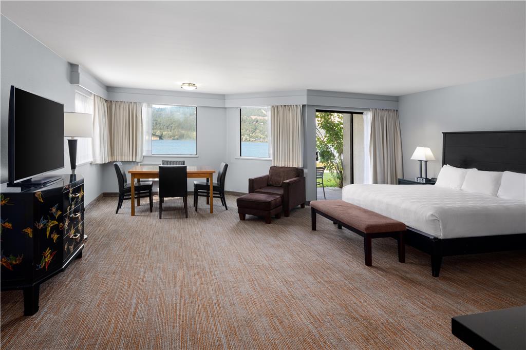 Best Western Plus Hood River Inn - photo 41