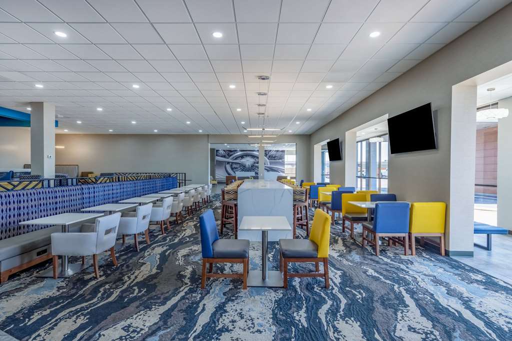 Wingate by Wyndham Wichita Airport - photo 7