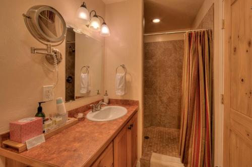 Oleander Place — Moab — photo 2