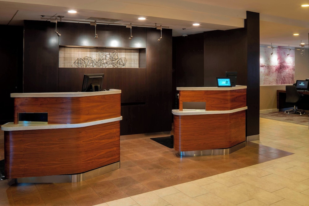 Courtyard by Marriott Nashville Airport - photo 2