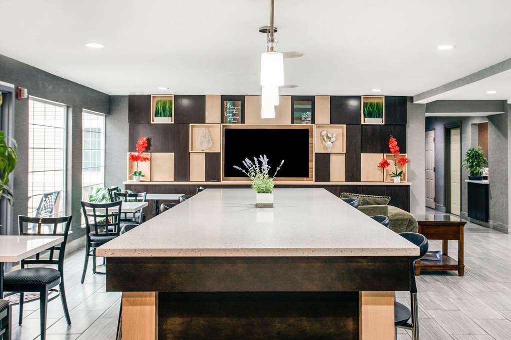 MainStay Suites Greenville Airport - photo 28