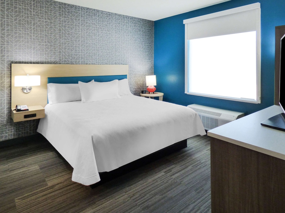 Home2 Suites by Hilton Pensacola I 10 Pine Forest Road - photo 11