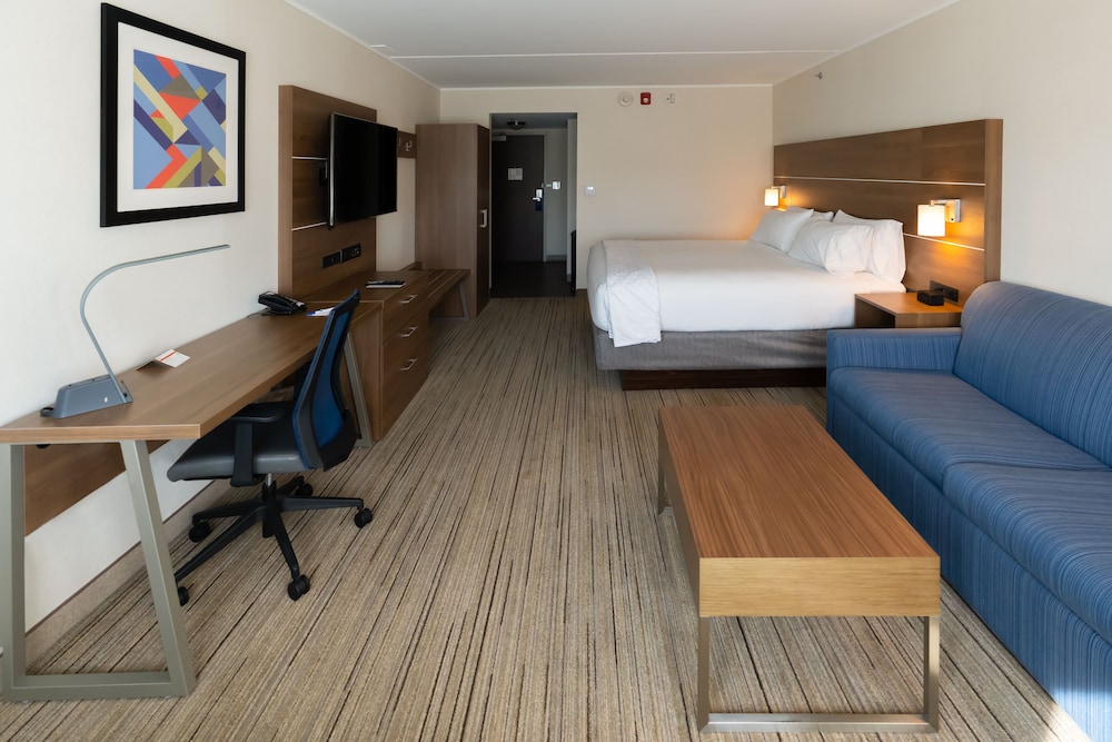 Holiday Inn Express Boston by IHG - photo 20