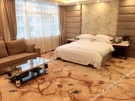 Jianai Hotel in Zhaotong, People's Republic of China