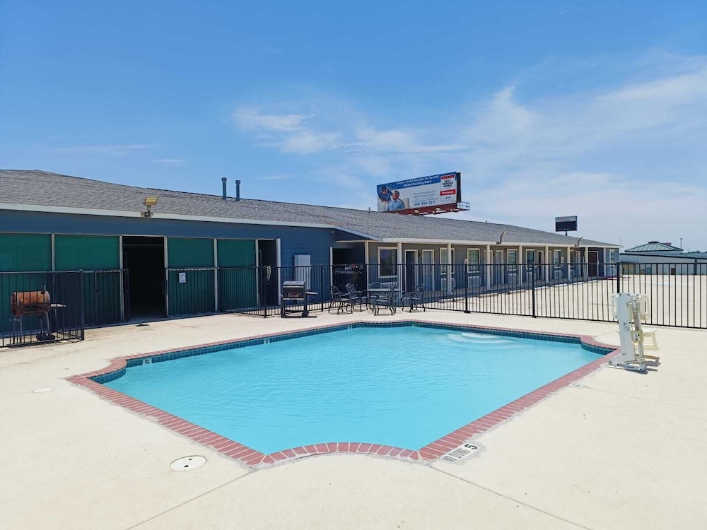 Hotel O Bien Venido Pearsall I 35 - photo 2