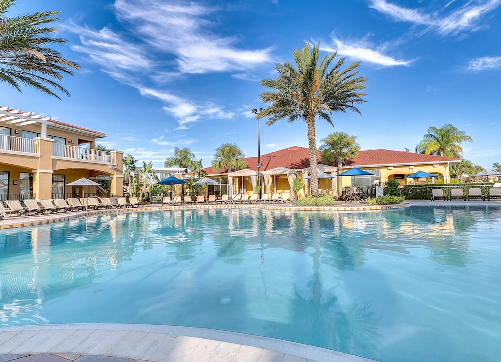 2 Bedroom l Waterpark & Resort Amenities Included Themed Rooms - photo 15