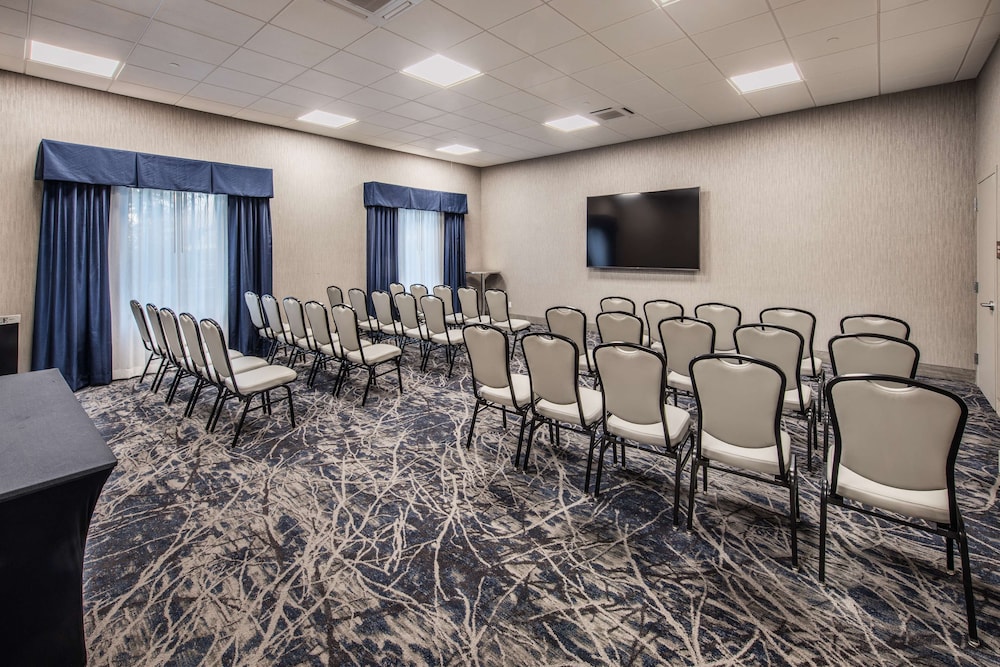 Doubletree by Hilton Monroe Township Cranbury - photo 27