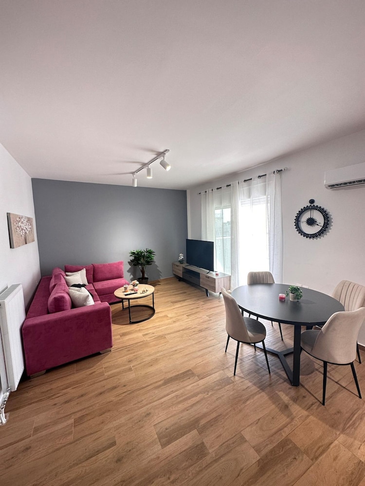 Velvet Violet At088 — 4-Star Luxury Hotel in Athens, Greece