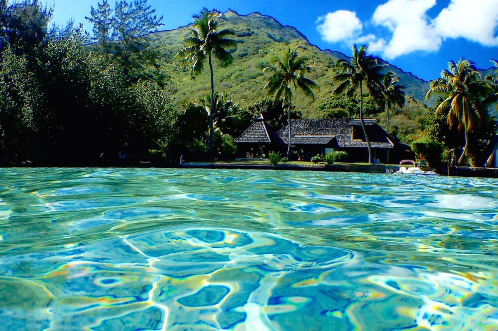 Poerani Moorea — Unknown City