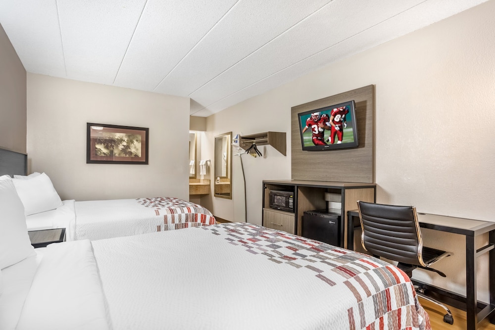 Red Roof Inn Tinton Falls Jersey Shore - photo 14